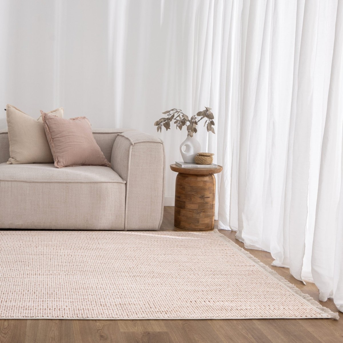 Alira Ivory Pink Loop Rug