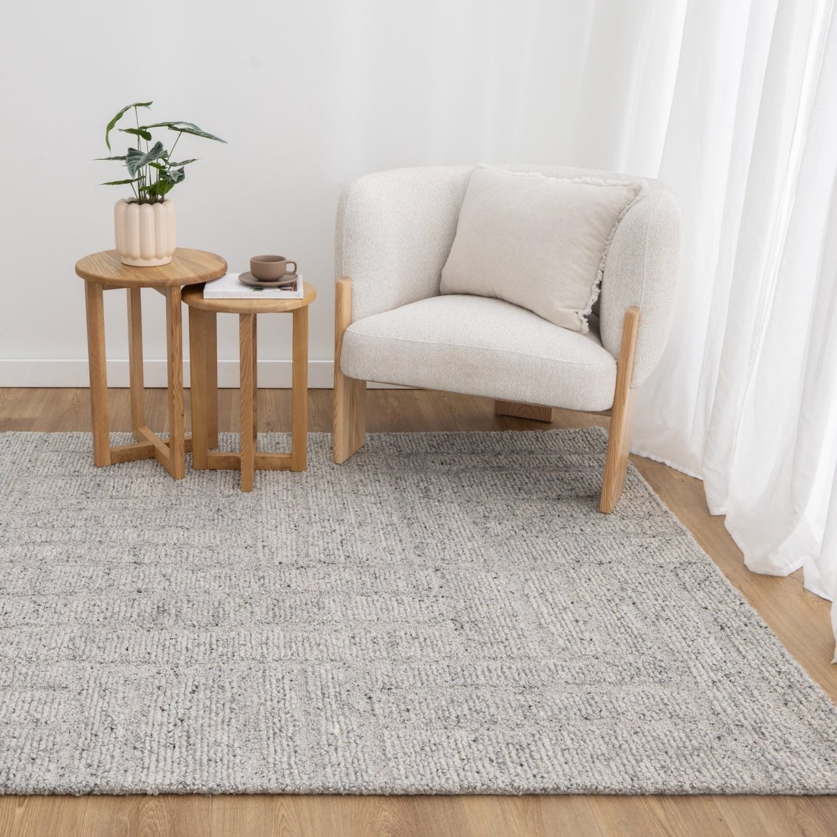 Arana Grey Modern Wool Rug