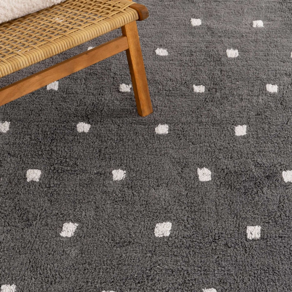 Elara Scalloped Grey Kids Rug