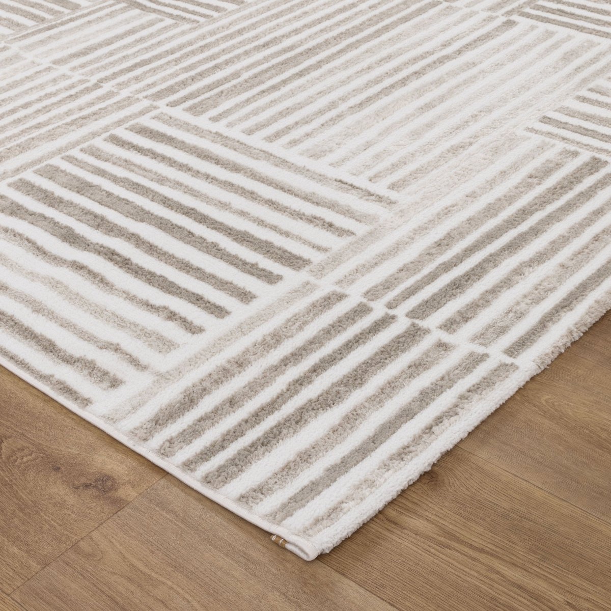 Eloura Geometric Lines Beige Rug