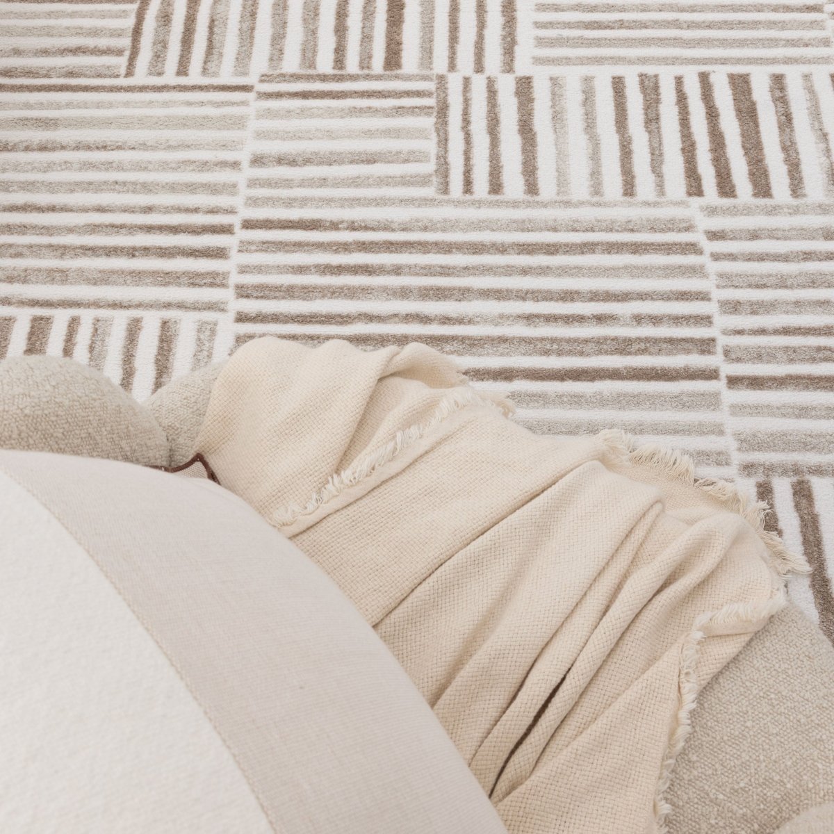 Eloura Geometric Lines Brown Rug