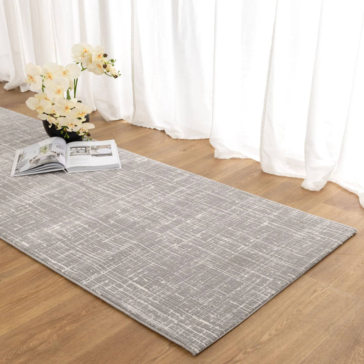 Liora Distressed Geo Lines Grey Rug