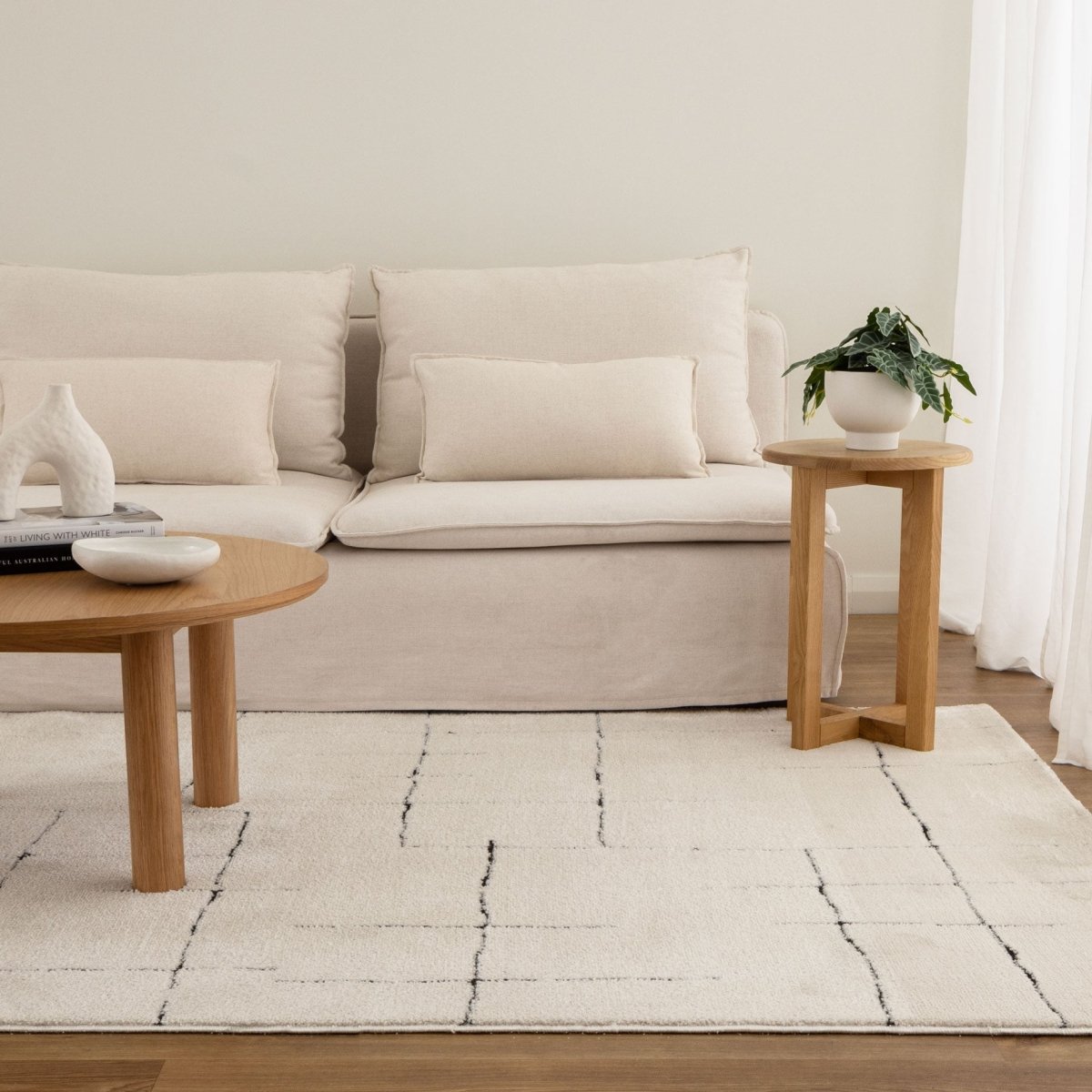 Luna Abstract Lines Black Cream Rug