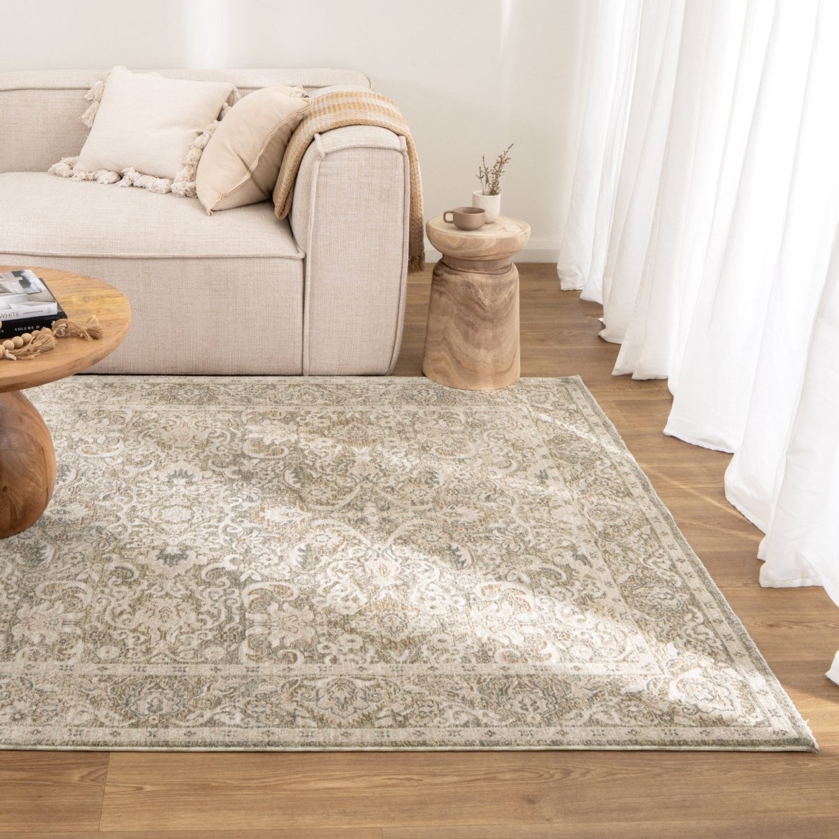 Roselle Regal Green Beige Vintage Rug