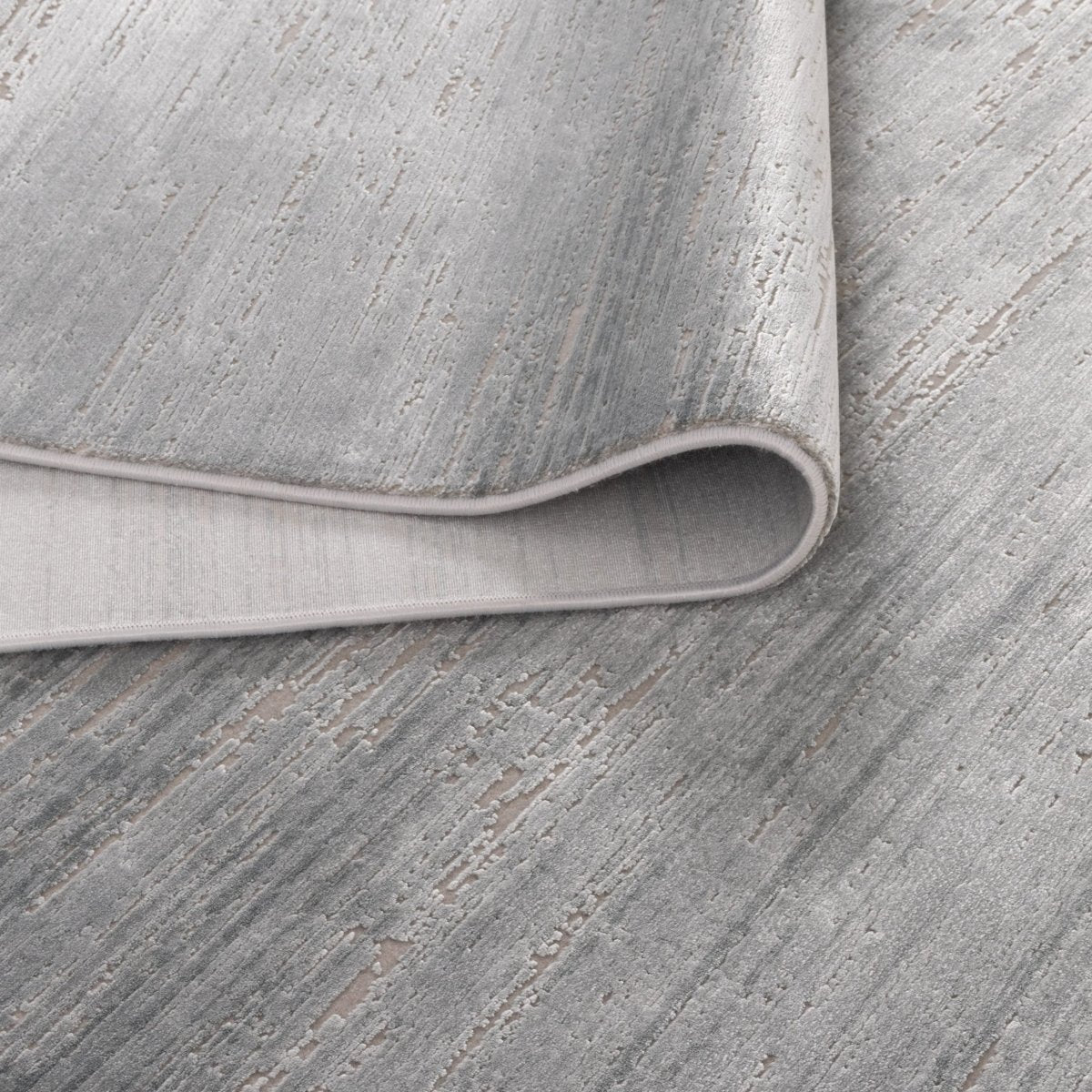 Walwa Distressed Grey Modern Rug