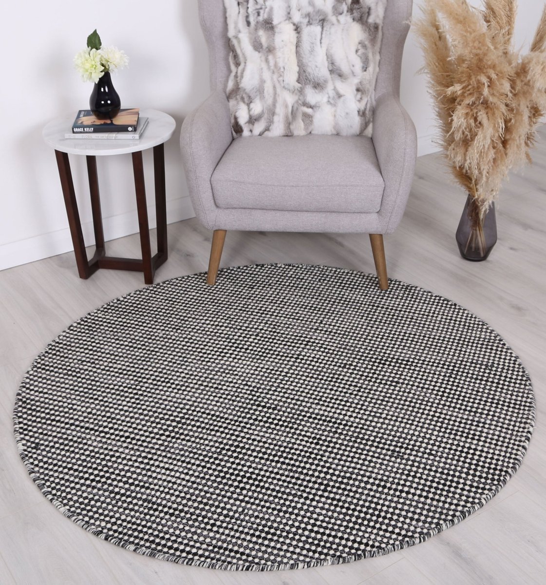 Majesty Charcoal Grey Reversible Wool Round Rug - Ruggy