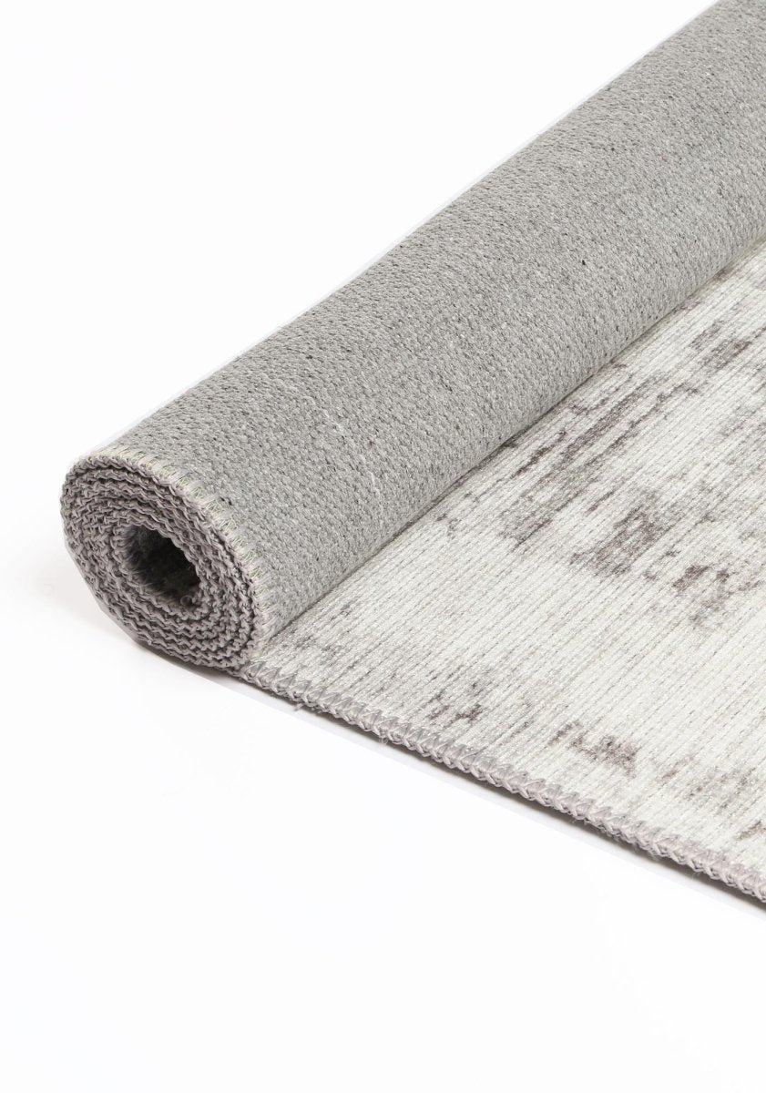 Royal Alfred Ivory Distressed Washable Rug - Ruggy