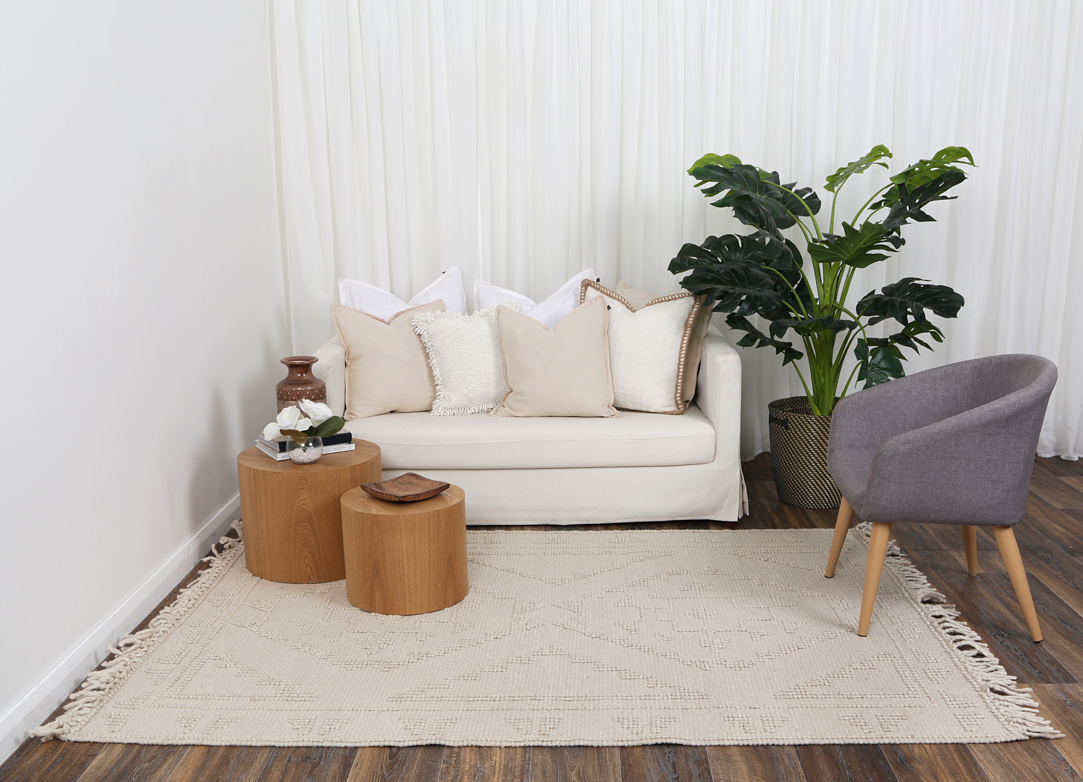 Marco Ornamental Beige Wool Rug