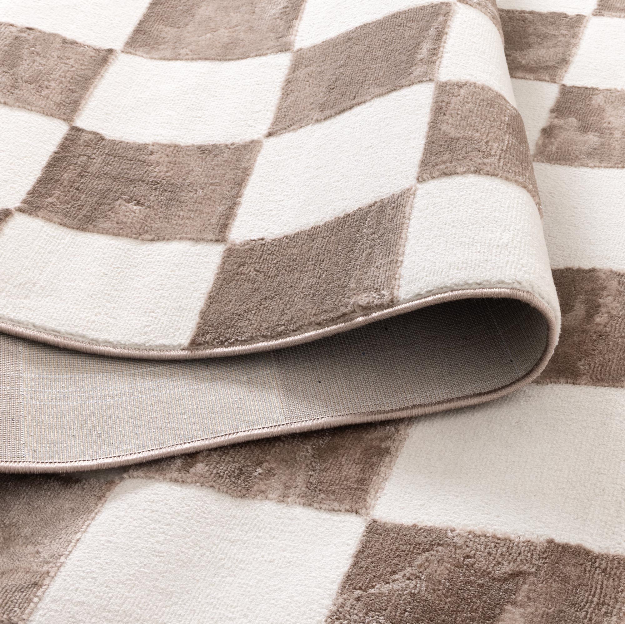 Cleo Checkered Cream Brown Rug