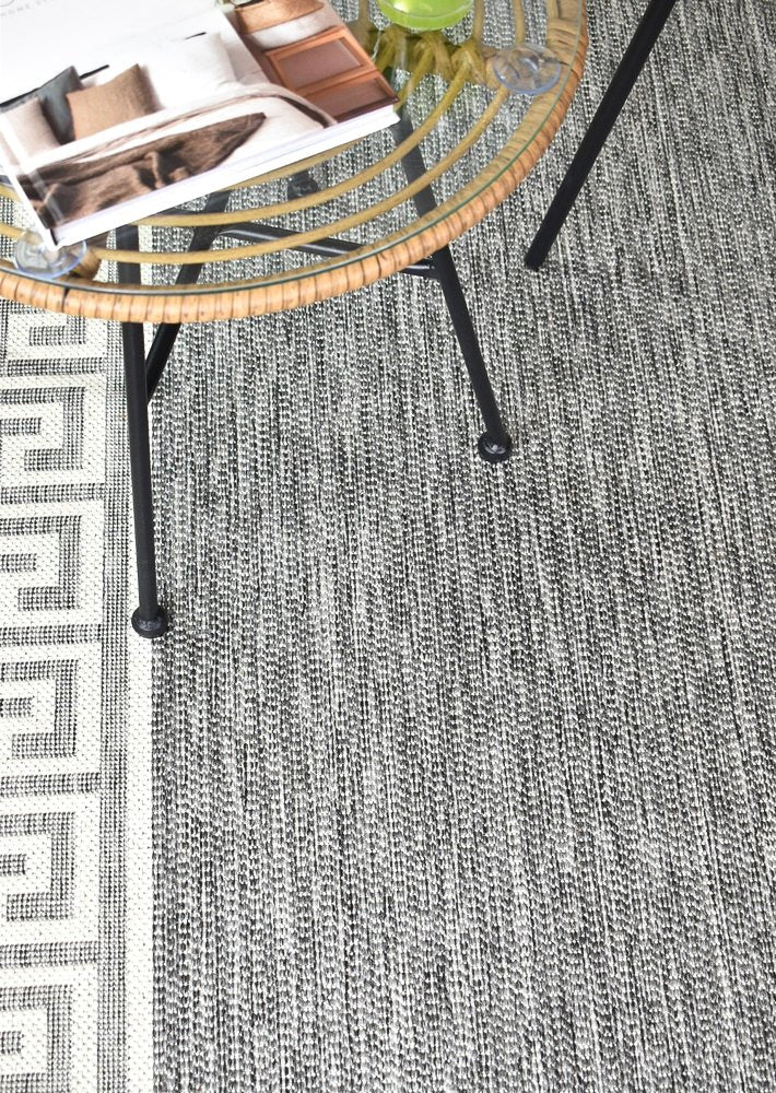 Amara Border Grey Outdoor Rug