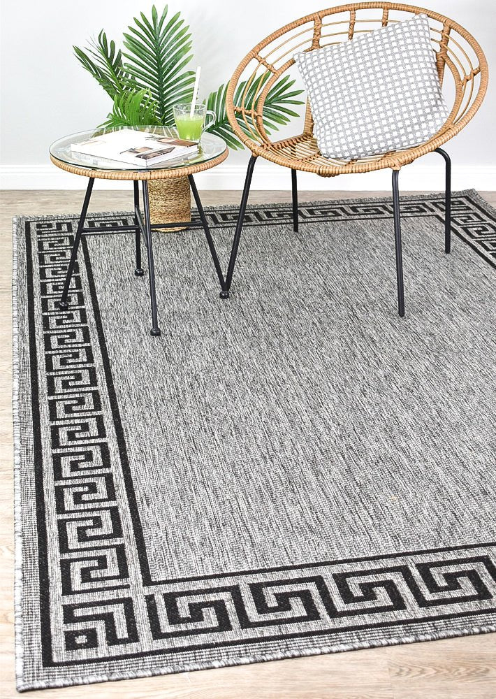 Amara Border Light Grey Outdoor Rug