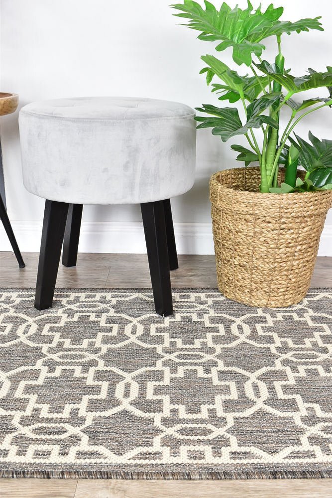 Amara Brown Cream Outdoor Rug