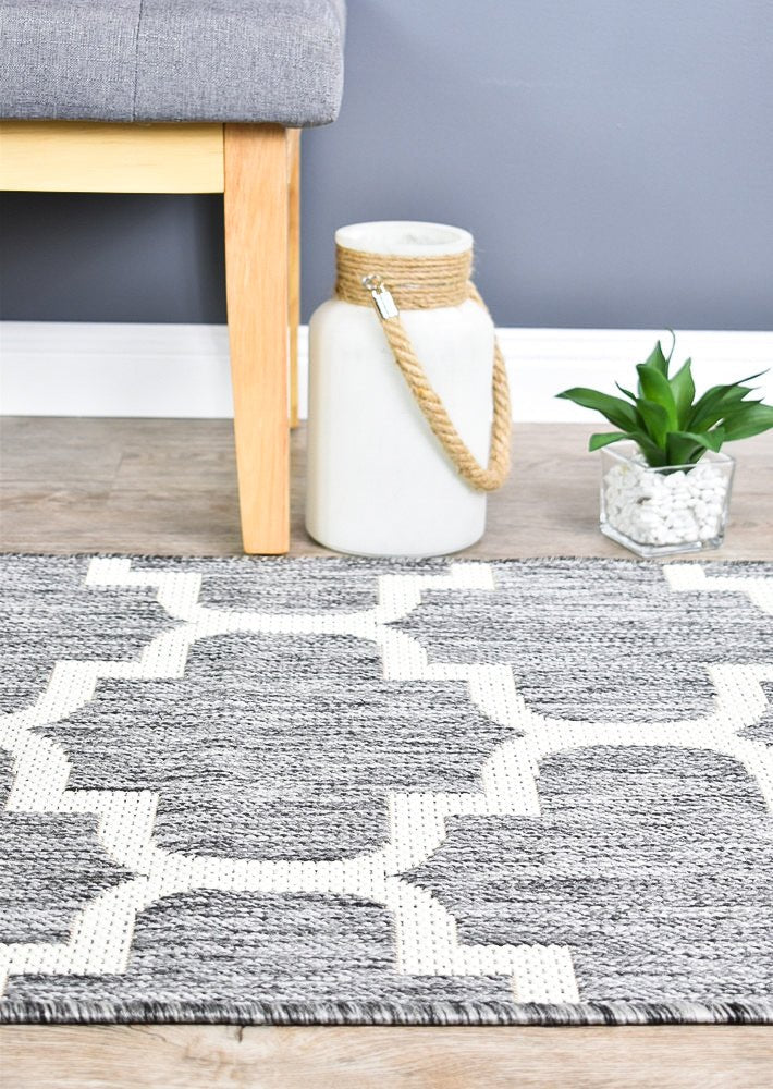 Amara Crown Light Grey Outdoor Rug