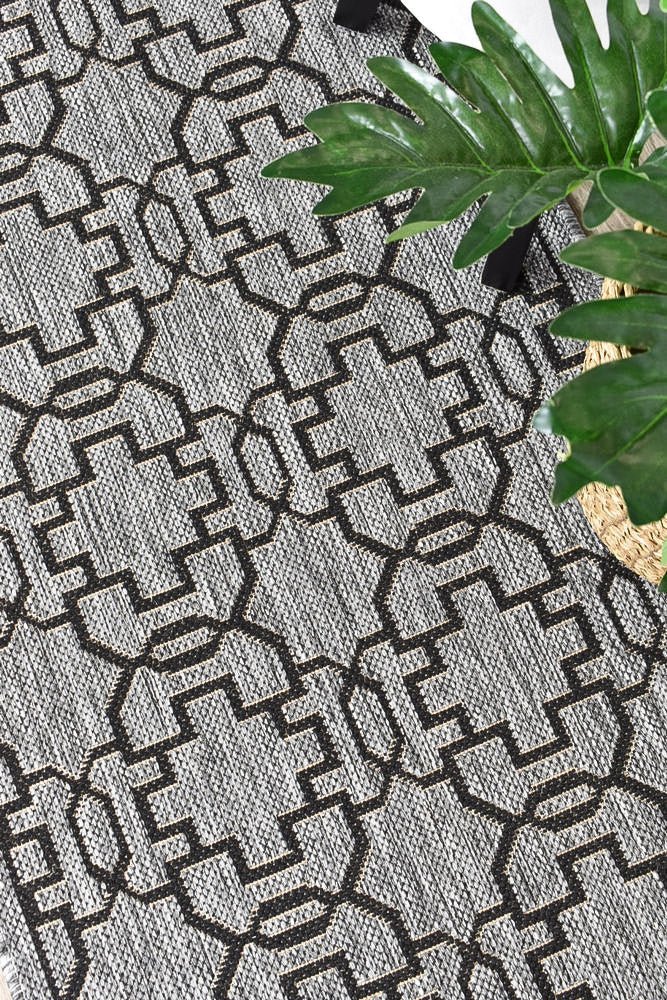 Amara Grey Black Outdoor Rug