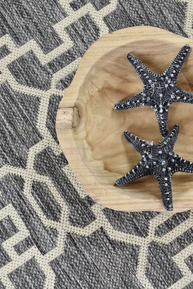 Amara Grey Cream Outdoor Rug