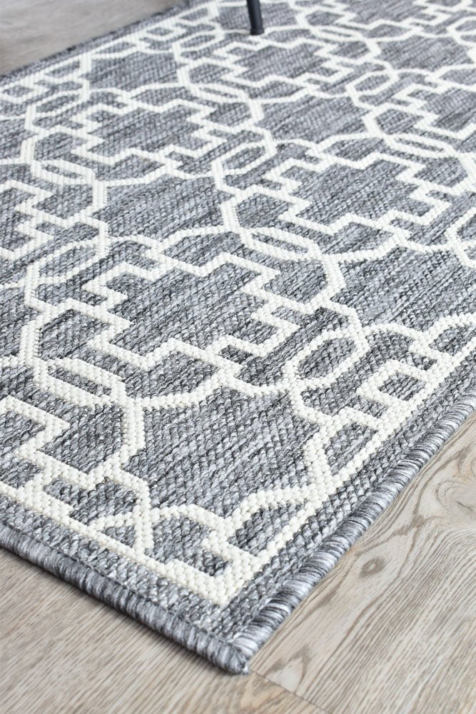 Amara Grey Cream Outdoor Rug