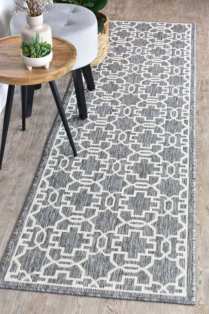 Amara Grey Cream Outdoor Rug