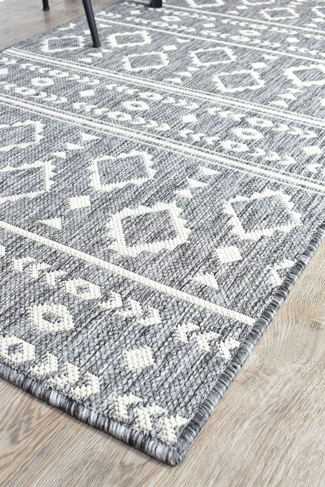 Amara Grey Cream Tribal Outdoor Rug