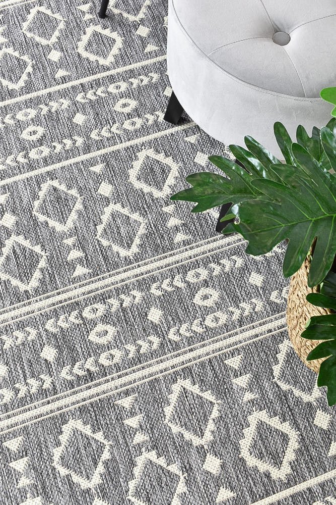 Amara Grey Cream Tribal Outdoor Rug