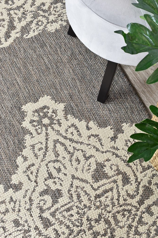 Amara Motif Brown Cream Outdoor Rug