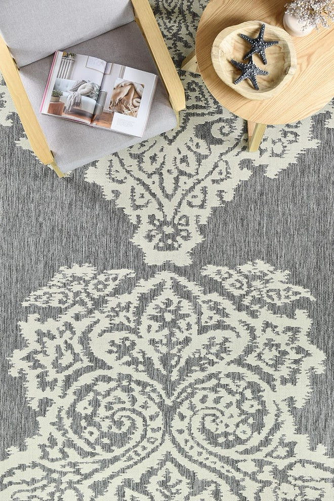 Amara Motif Grey Cream Outdoor Rug