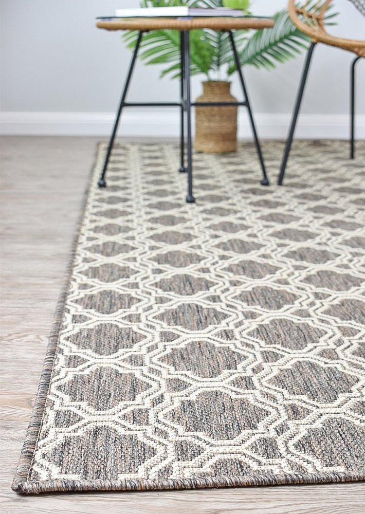 Amara Pani Beige Outdoor Rug