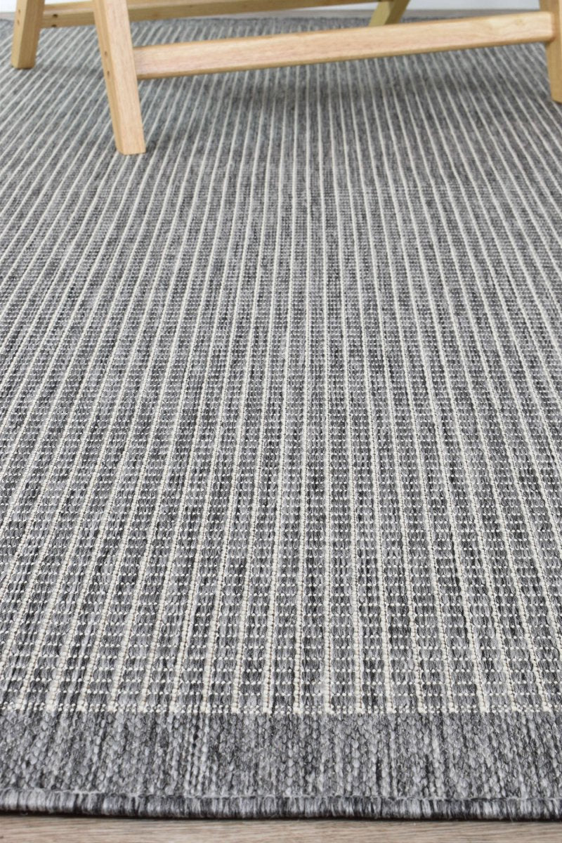 Amara Plain Light Grey Outdoor Rug