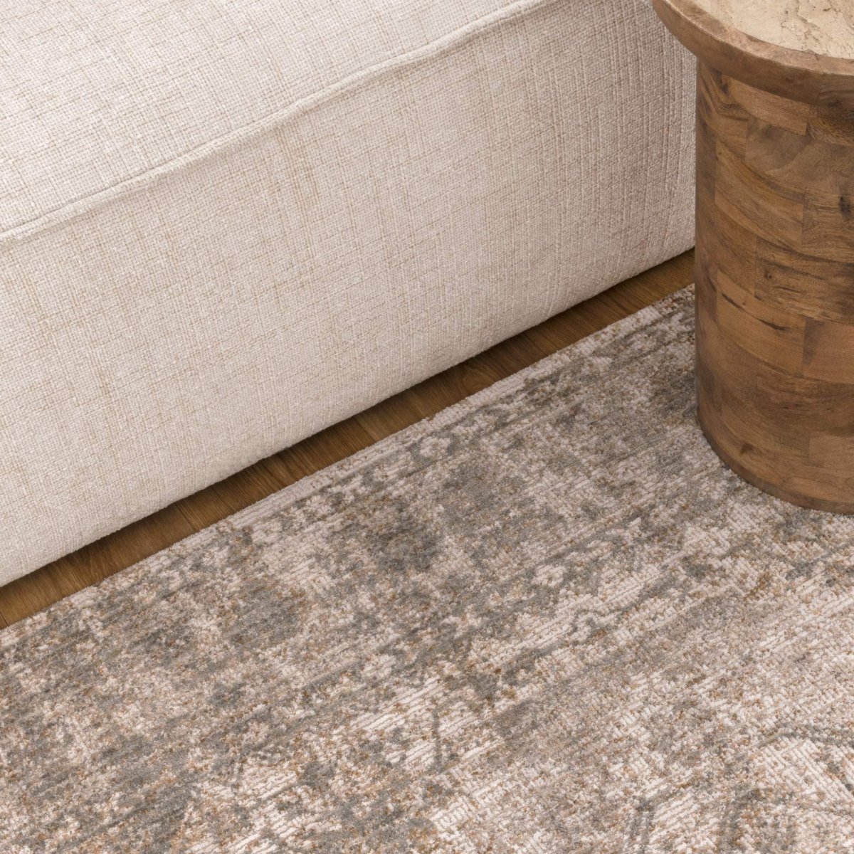 Ayra Cream & Olive Distressed Medallion Vintage Rug