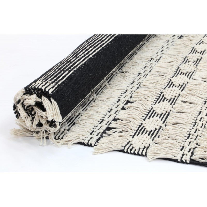 Breeze Black Fringe Cotton Rug Area Rug | Ruggy