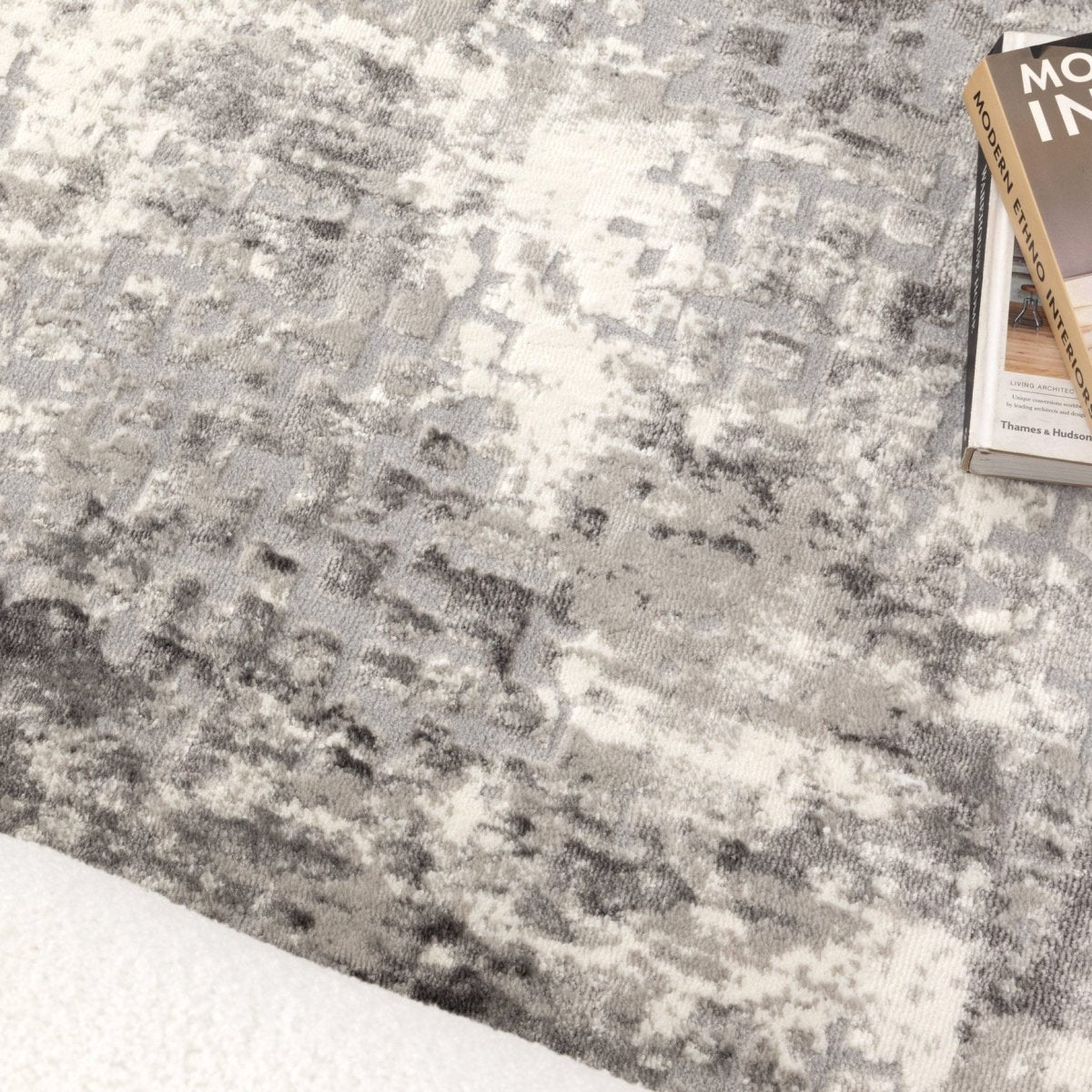 Cleo Abstract Grey Rug