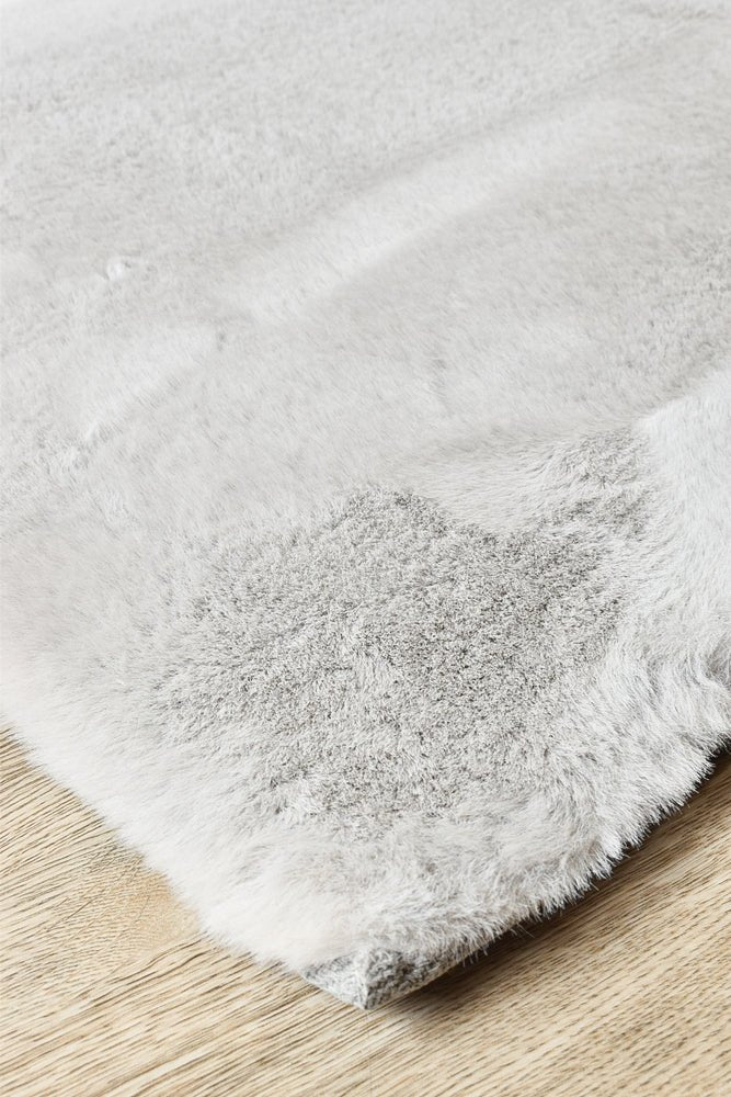 Cobar Shaggy Light Grey Rug