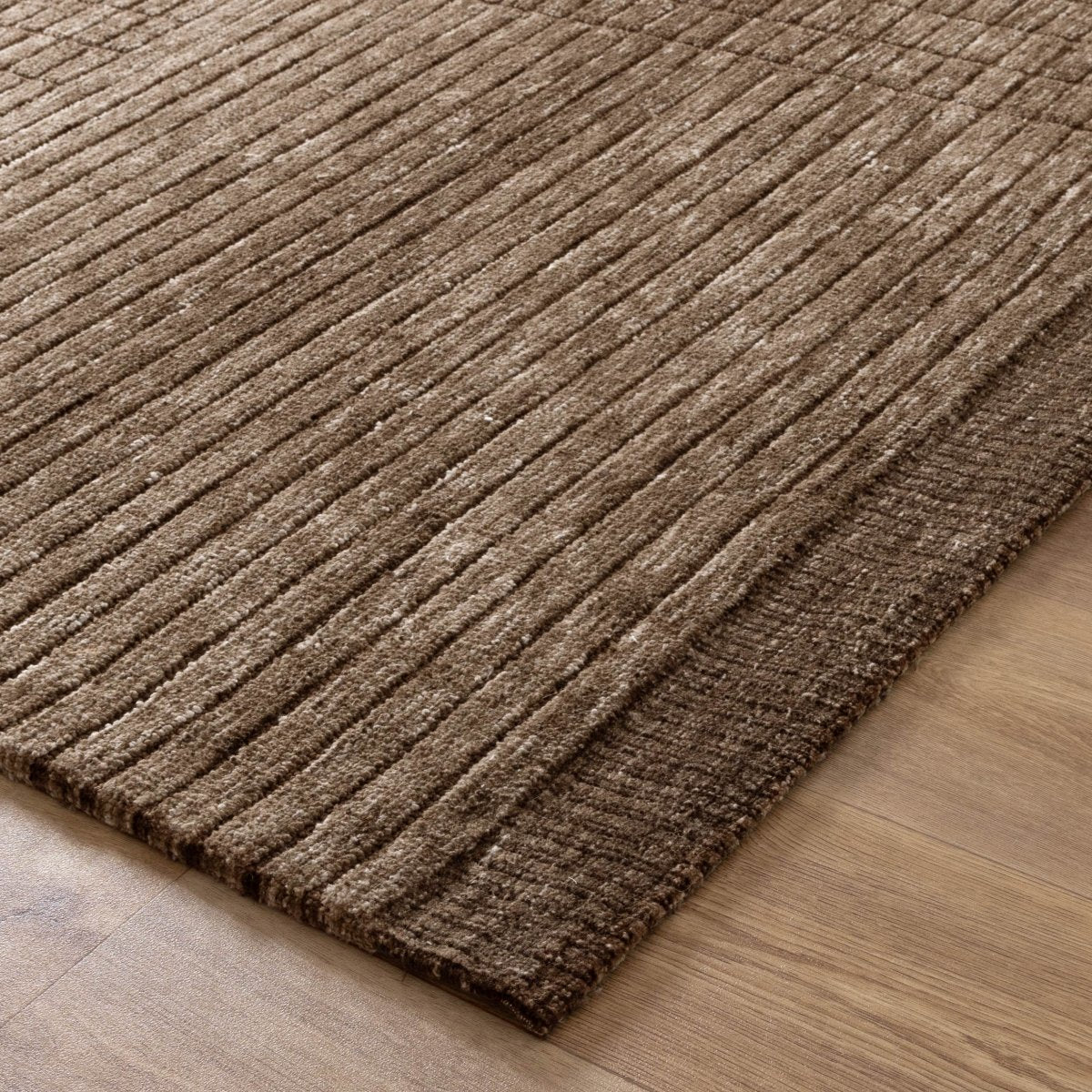 Crest Cub Modern Rug