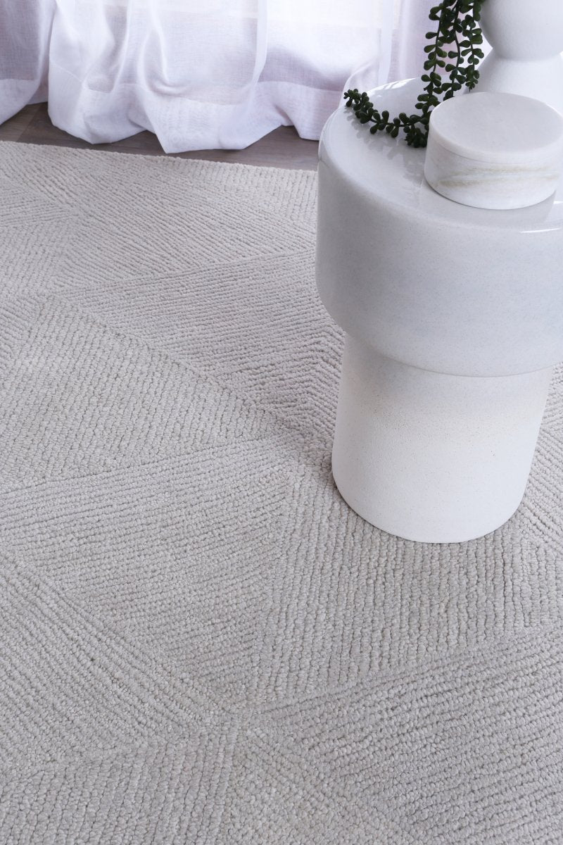 Dream Reflections Platinum Wool Rug | Ruggy