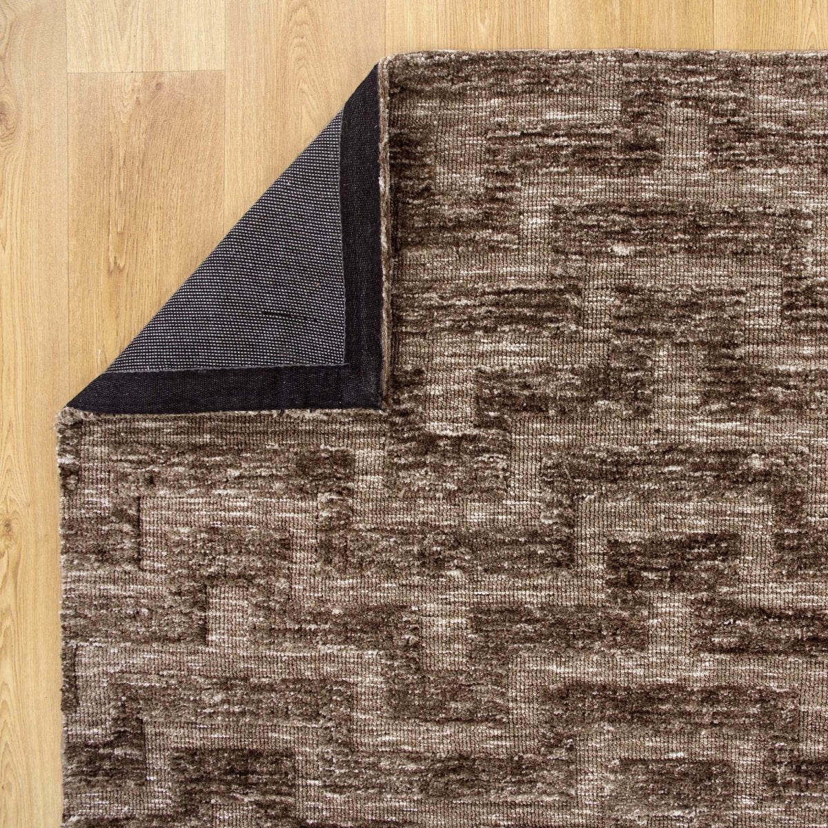 Ember Pyra Cocoa Rug Area Rug | Ruggy