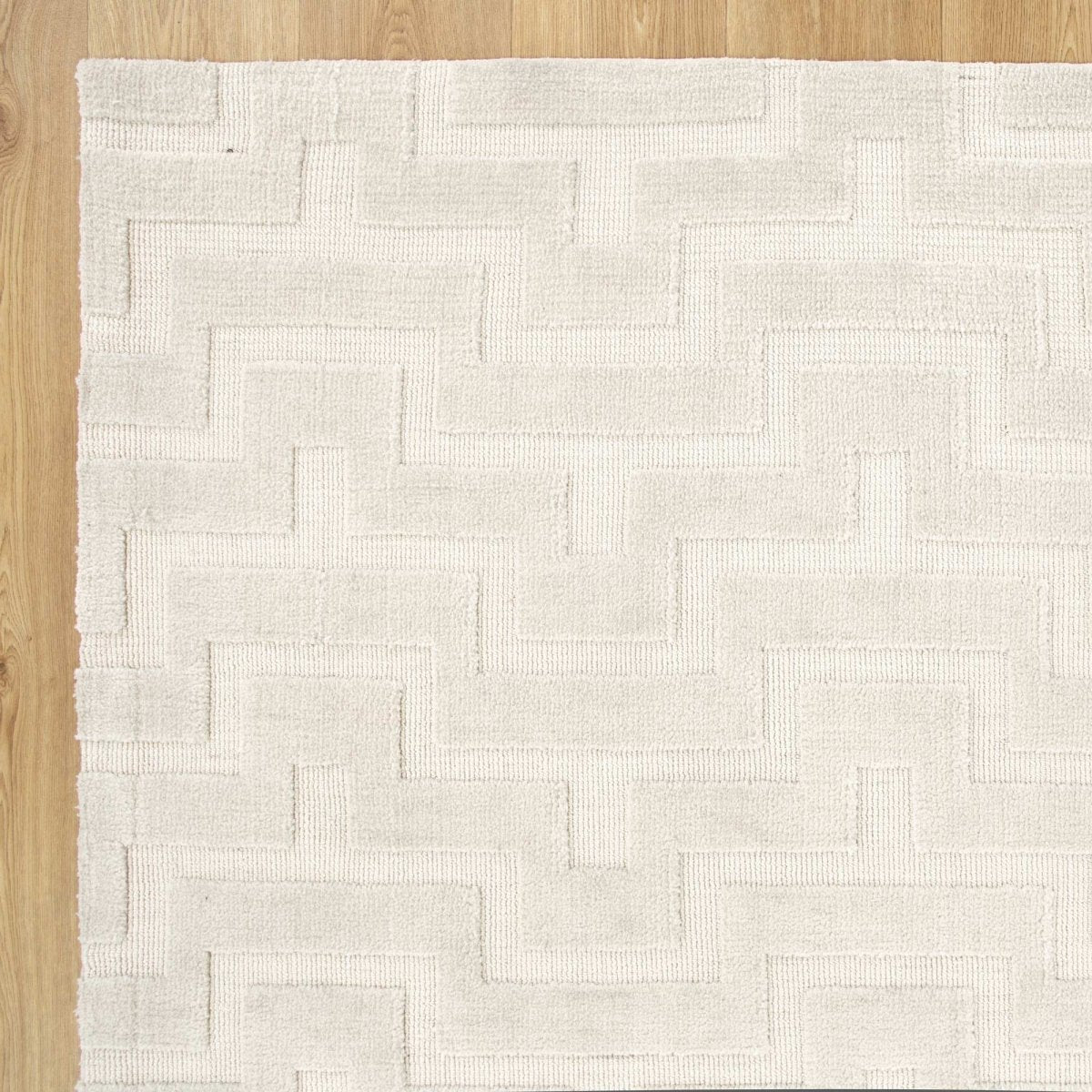 Ember Pyra Ivory Rug Area Rug | Ruggy