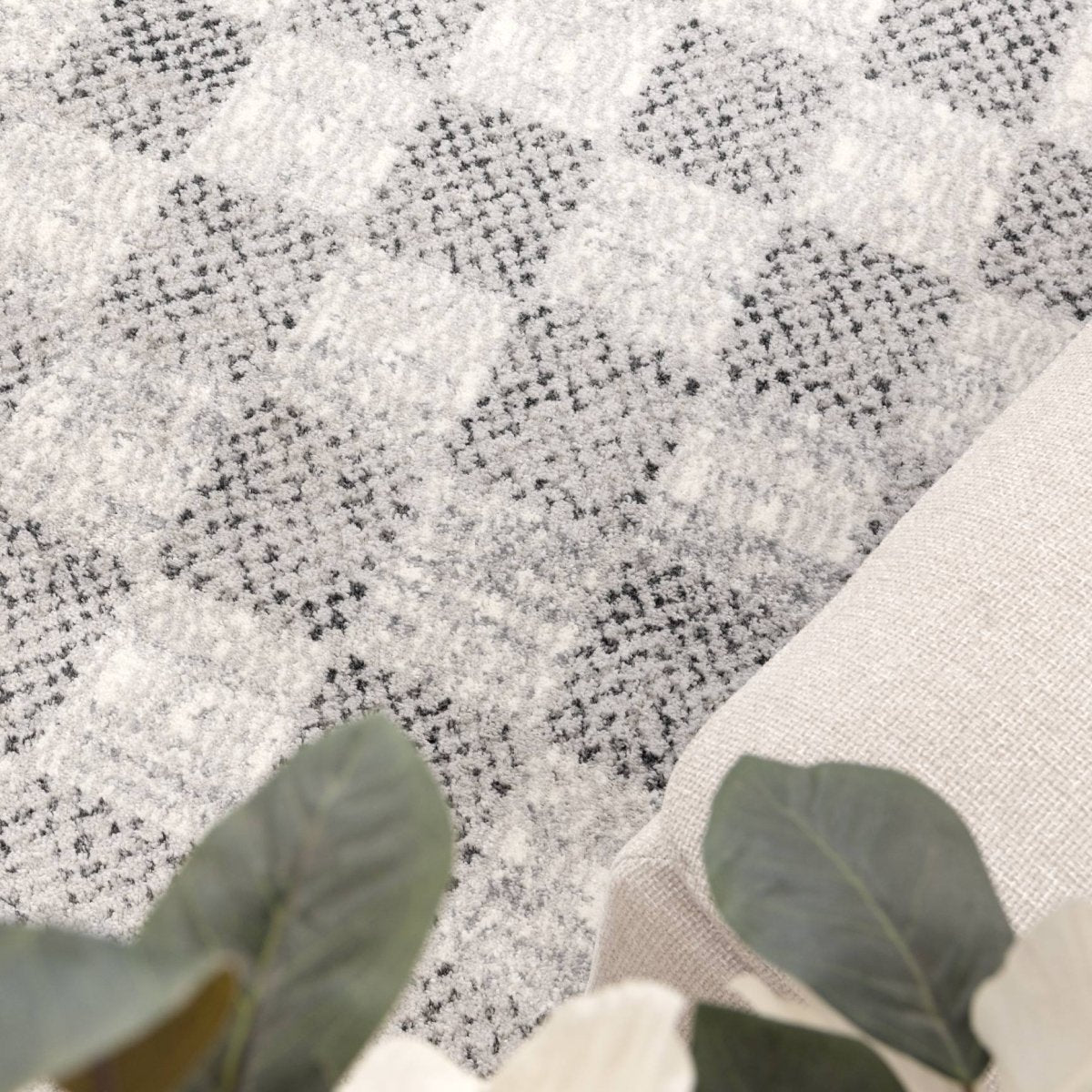 Fjord Grey Checkered Rug