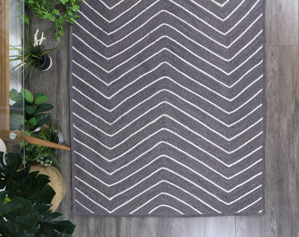 Glamour Grey Chevron Rug