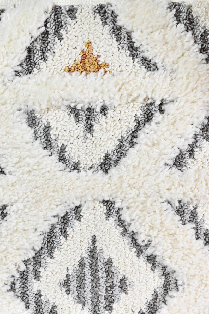 Karri Diamond Shaggy Rug