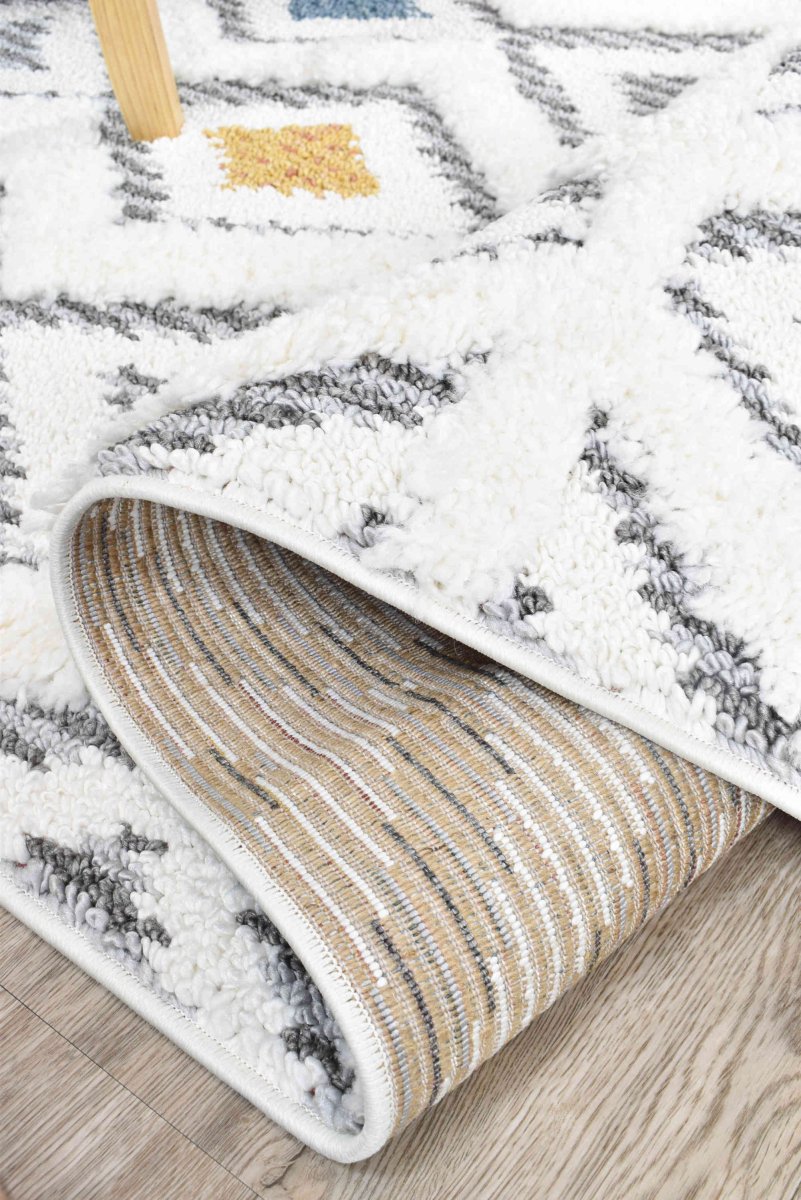 Karri Diamond Shaggy Rug