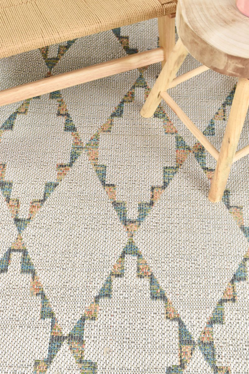 Kira Diamond Modern Rug