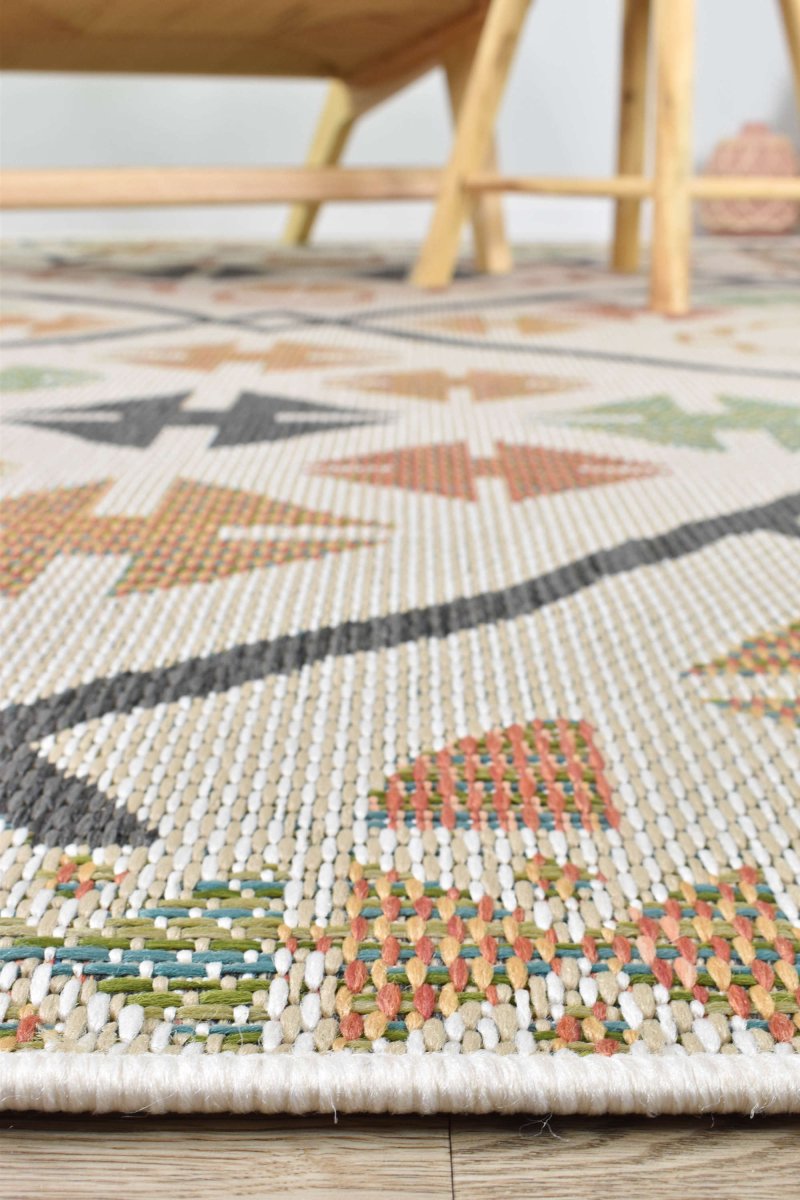 Kira Tenochca Modern Rug