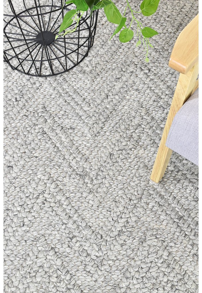 Looma Grey Wool Rug