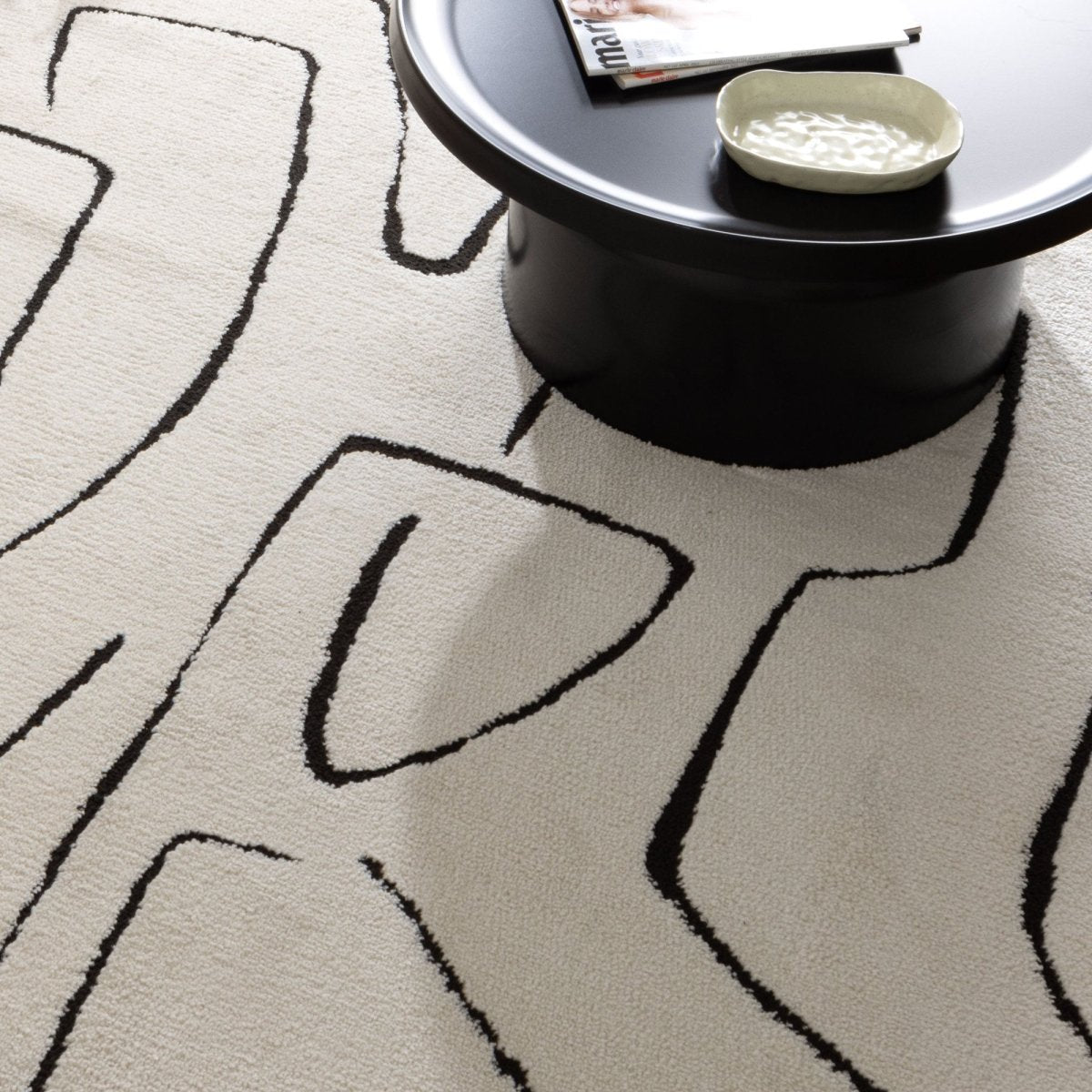 Luna Lines Cream Black Modern Rug