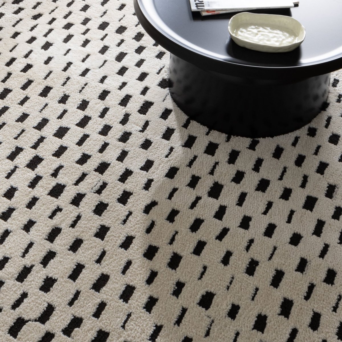 Luna Squares Black Cream Rug