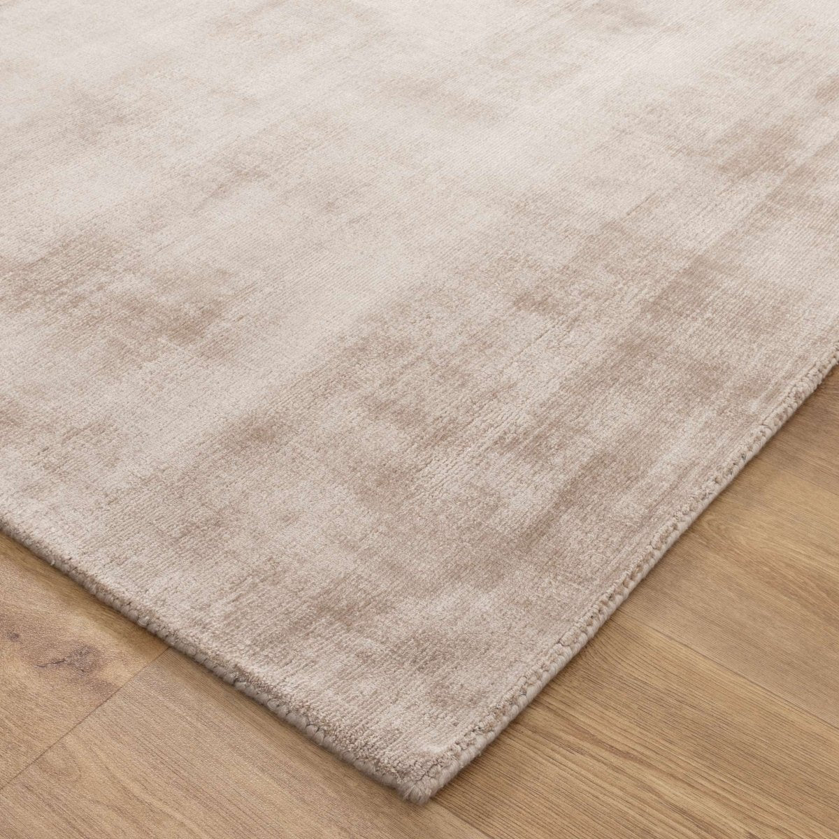 Mirra Dune Viscose Rug