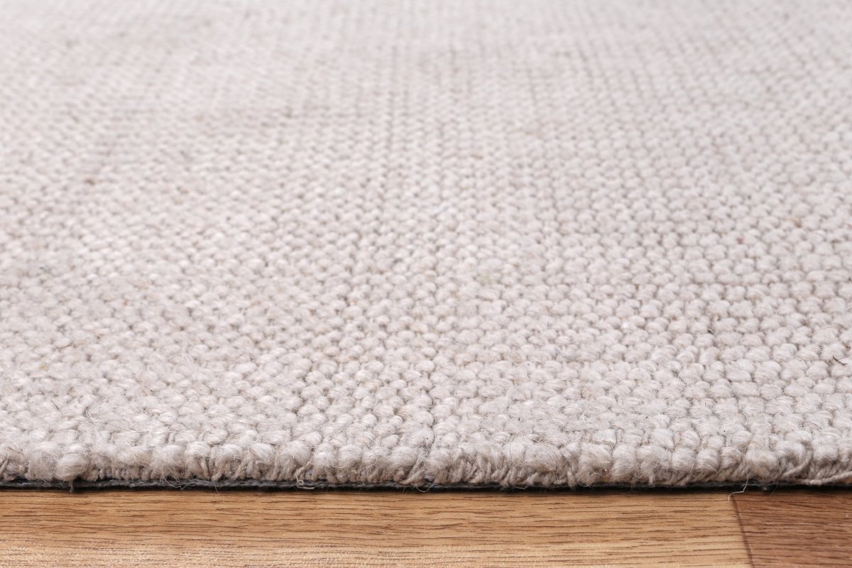 Phoenix Natural Wool Rug Area Rug | Ruggy