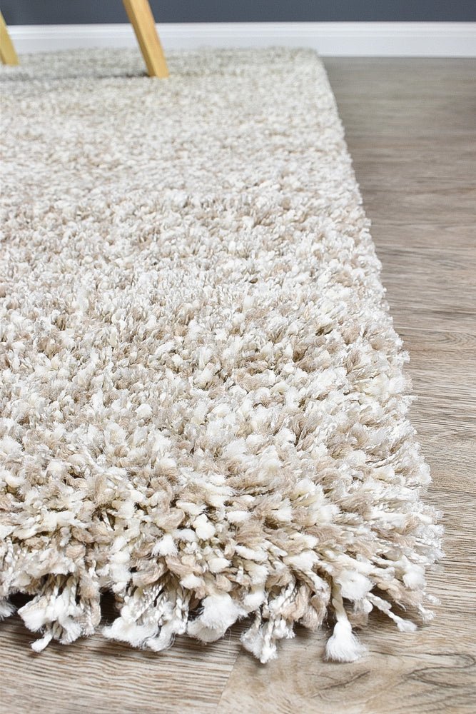 Plain Beige Shaggy Rug