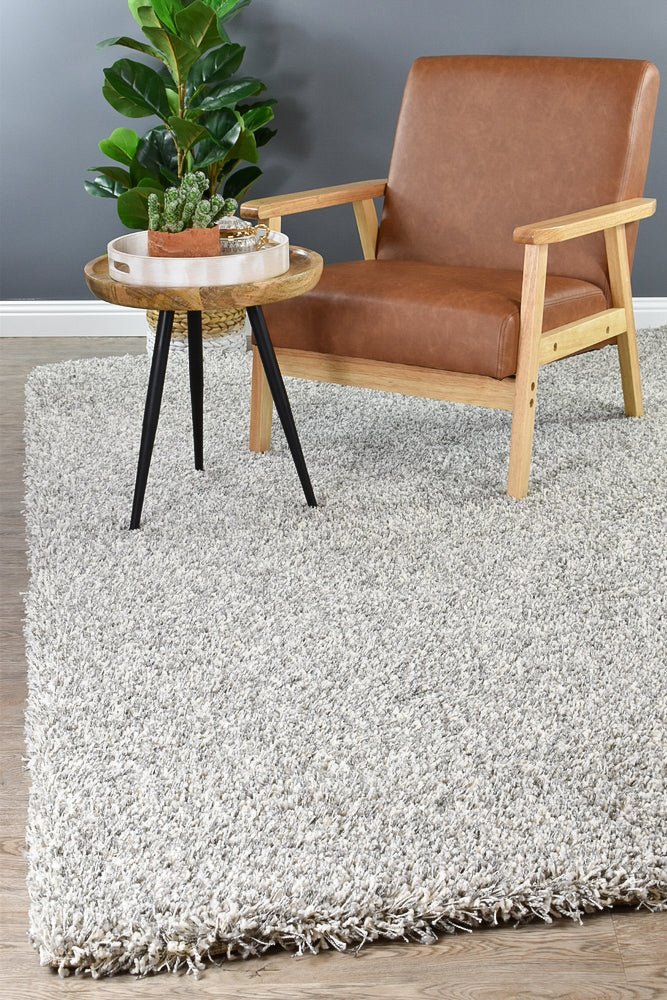 Plain Grey Shaggy Rug