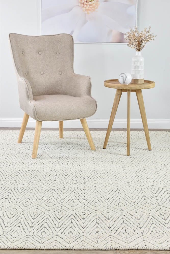 Puruma Ivory Grey Wool Rug