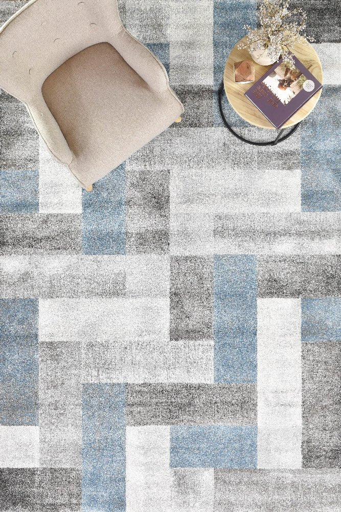 Quill Blue Labrinth Rug